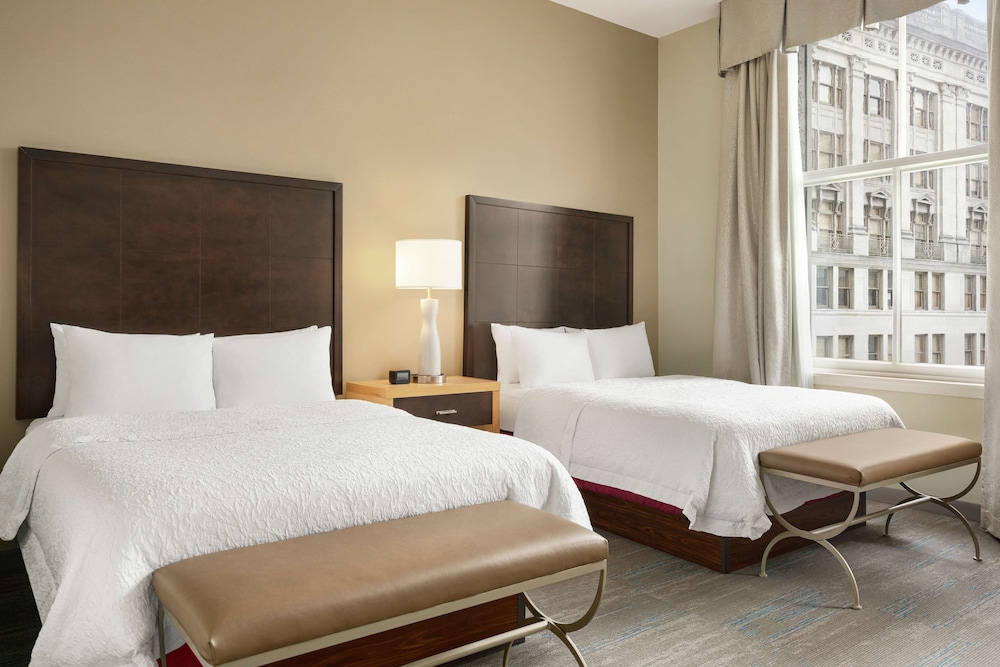 Two queen beds - Photo 12