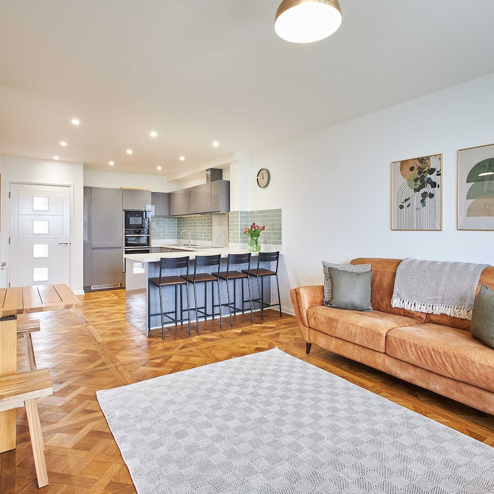 House photo 2