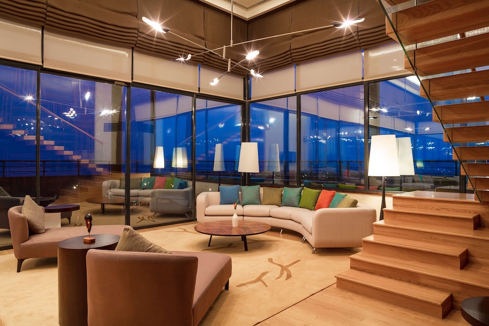 Penthouse, Terrace (Lounge Access) photo 1