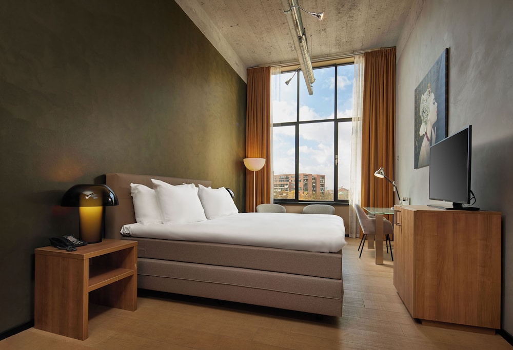 Double or Twin Room - Photo 1