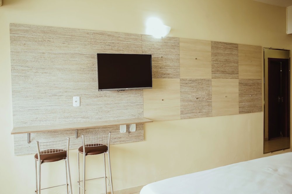 Standard Triple Room photo 2