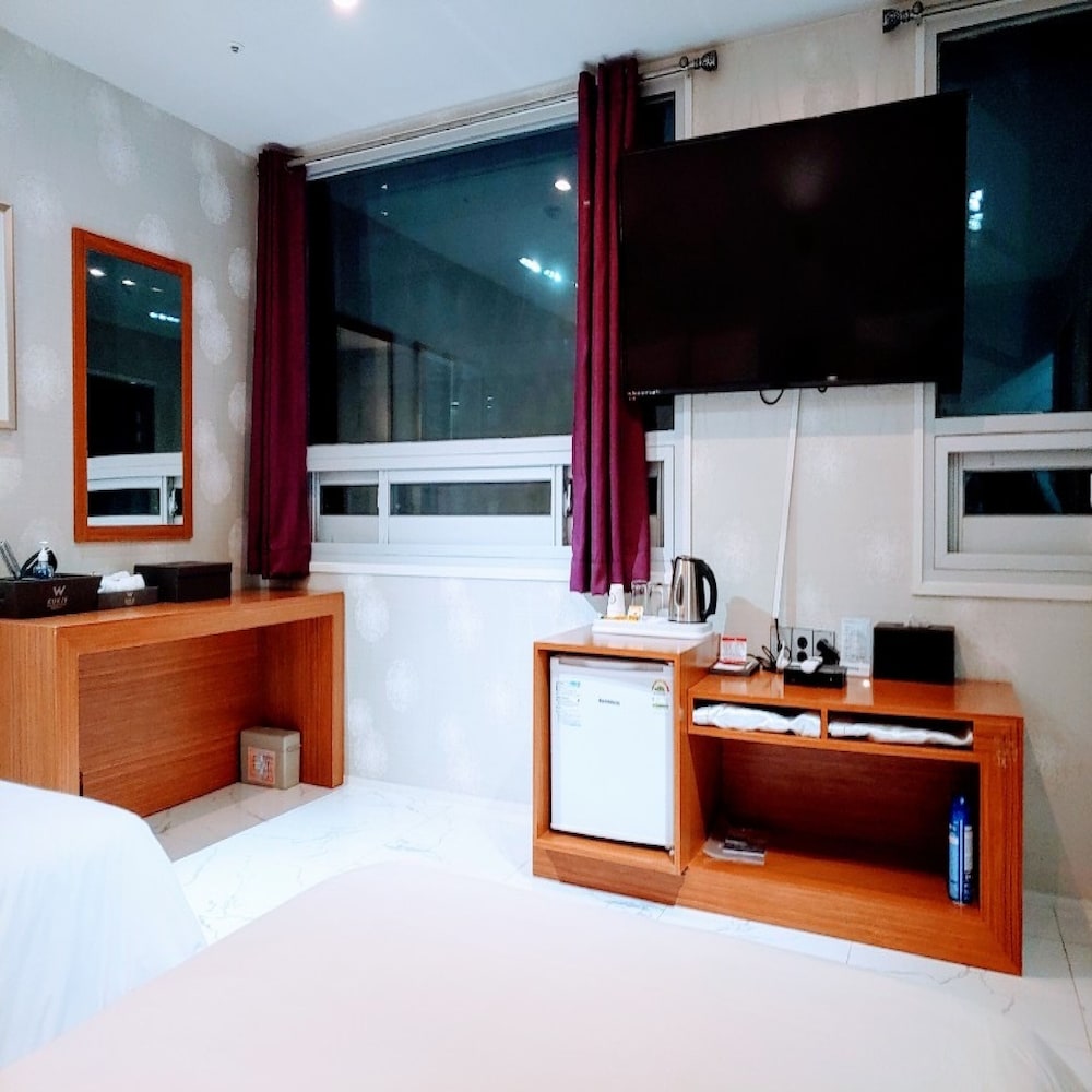 Deluxe Twin Room photo 2
