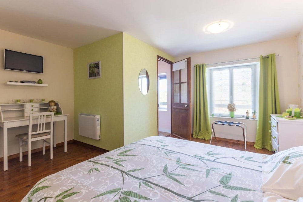 Double Room (Nature)