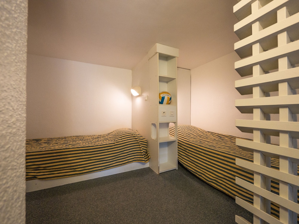 One Bedroom Apartment for 6 persons, Sea Side photo 3