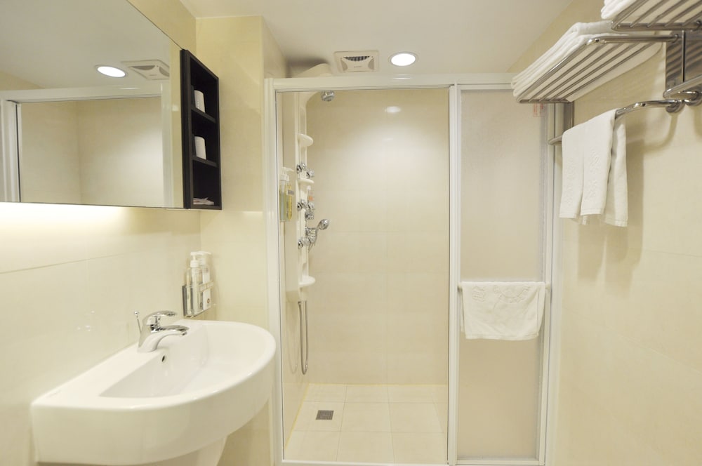 Deluxe Room, 1 Double Bed photo 2