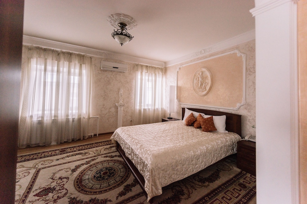Luxury Suite, 1 Double Bed, Non Smoking, City View