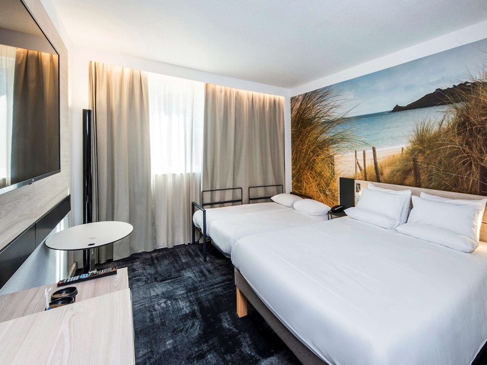 Classic Room, Multiple Beds - Photo 1