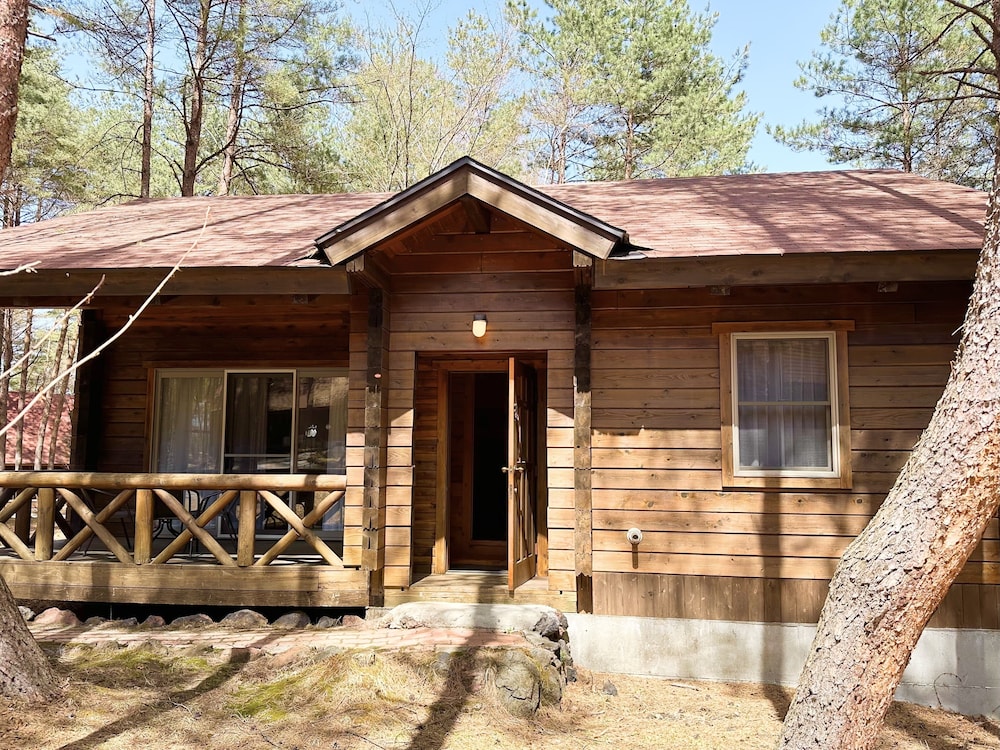 Private Cottage - Log Cabin - Photo 10