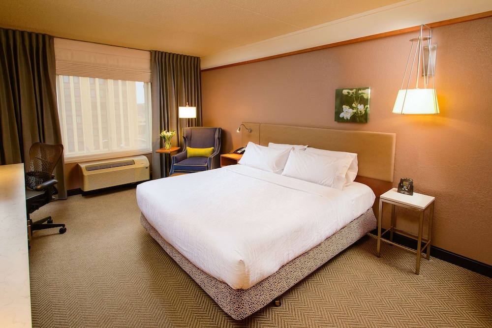 Room - Photo 1