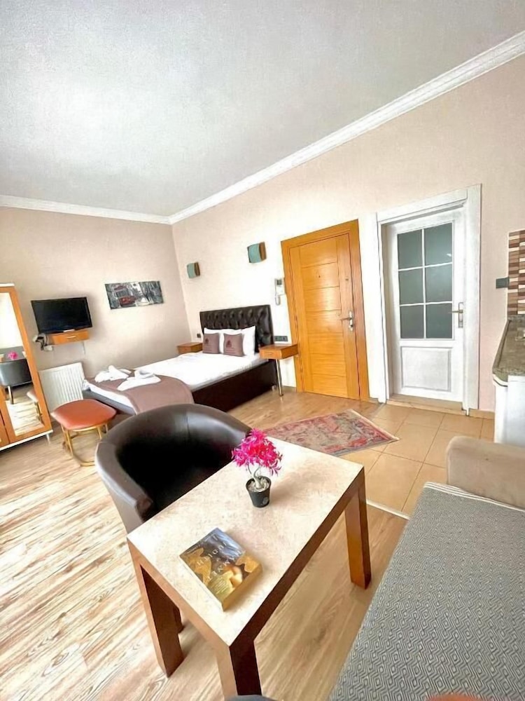 APART DOUBLE ROOM photo 2