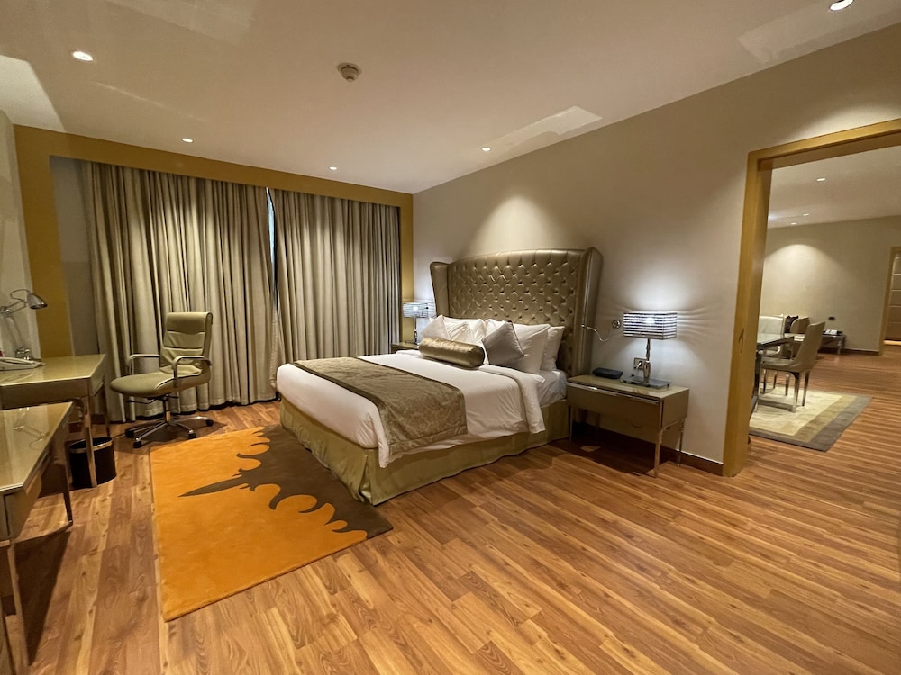 Suite, 2 Bedrooms