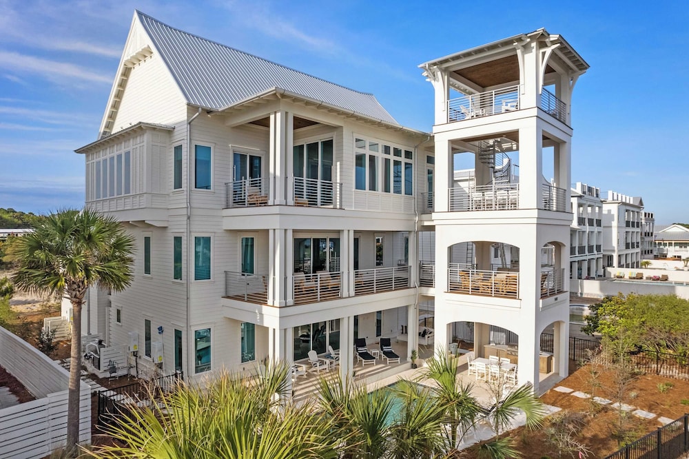 House (6 Bedrooms)