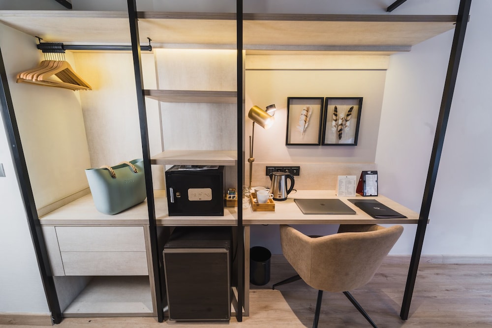 Premium Double Room, Park View - Photo 7