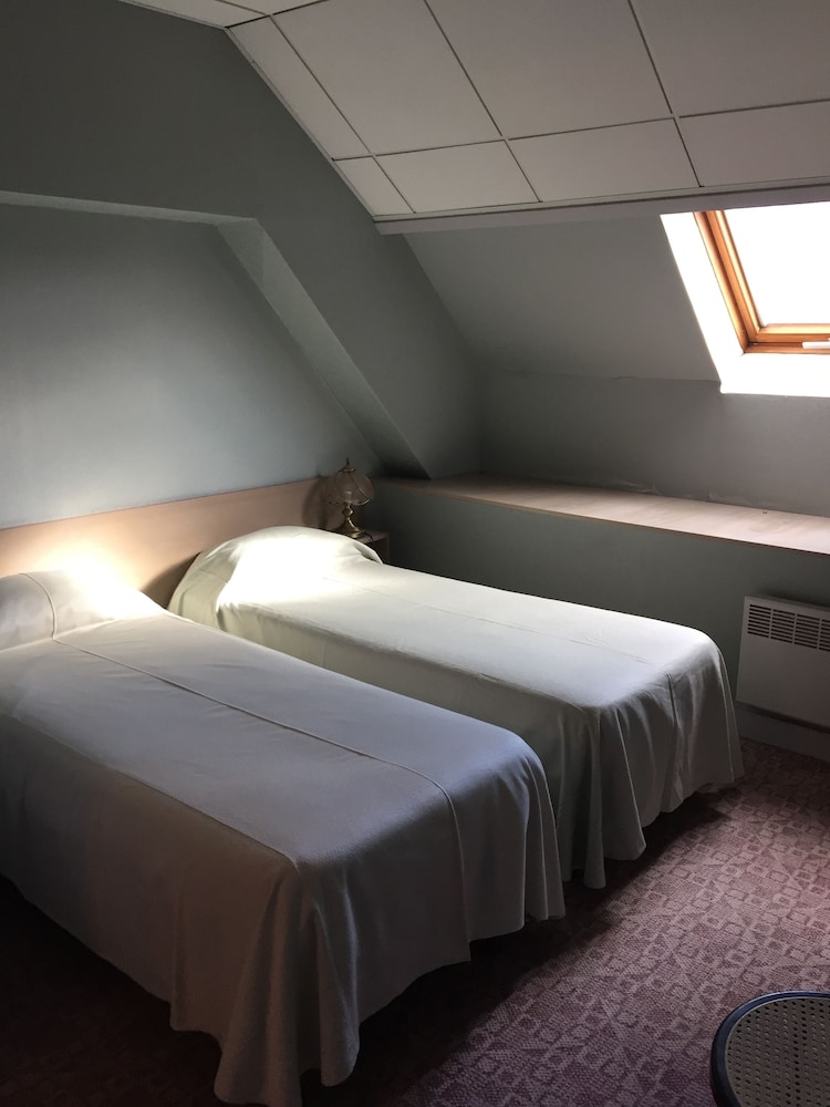 Classic Twin Room - Photo 1