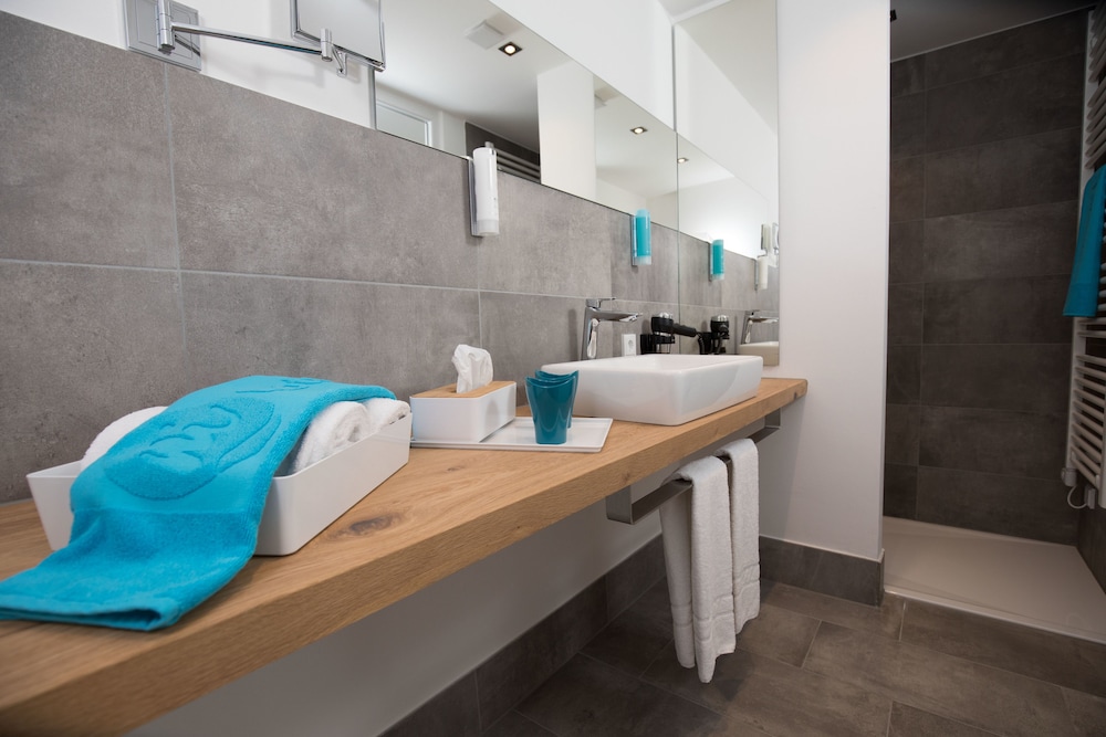 Suite, 1 Bedroom photo 3