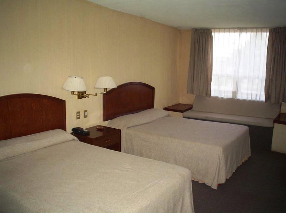 Double Room, 2 Double Beds photo 3
