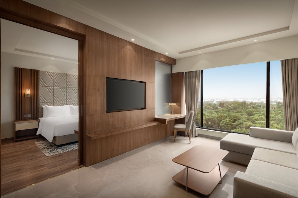 Premium Suite