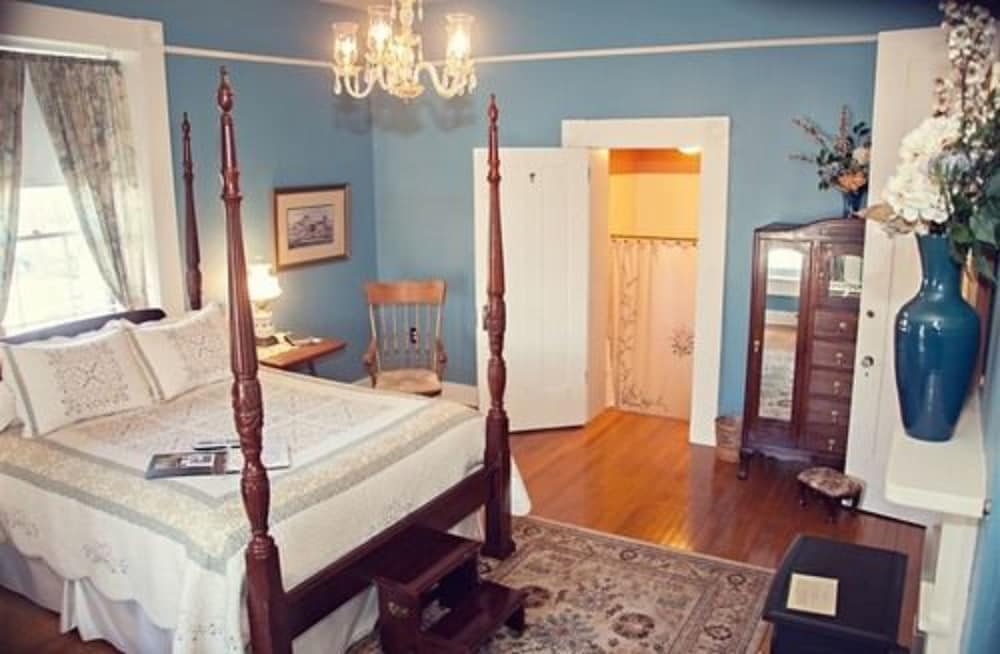 The Sunrise Room photo 2