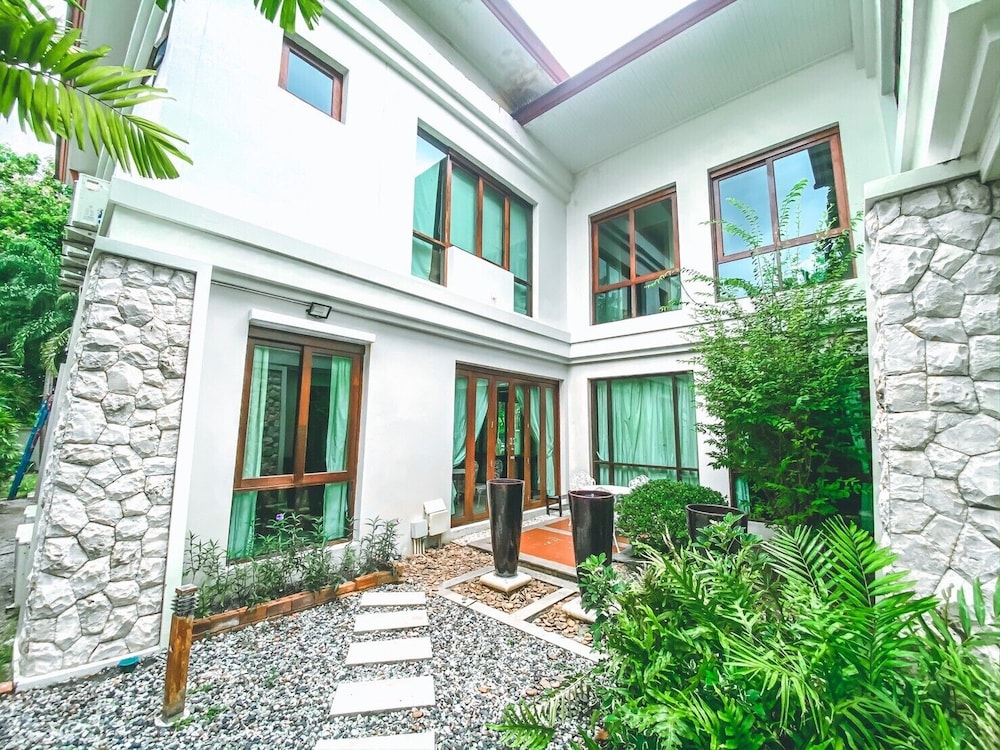 Villa, 5 Bedrooms - Photo 15