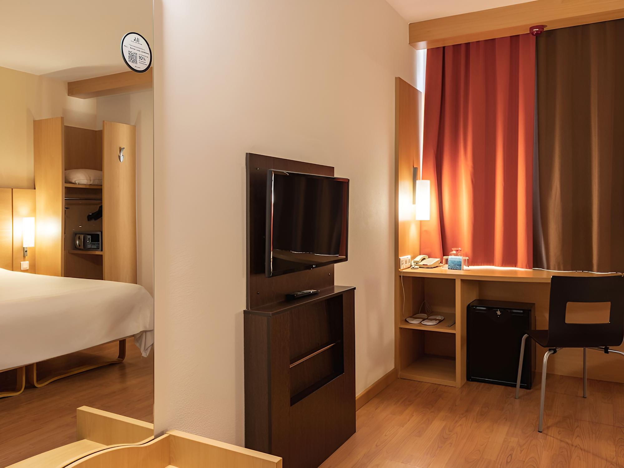 Standard Room, 2 Twin Beds