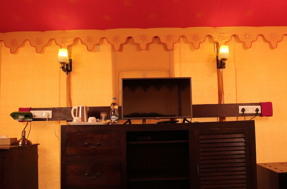 Deluxe Hut Queen Size  Rooms photo 3