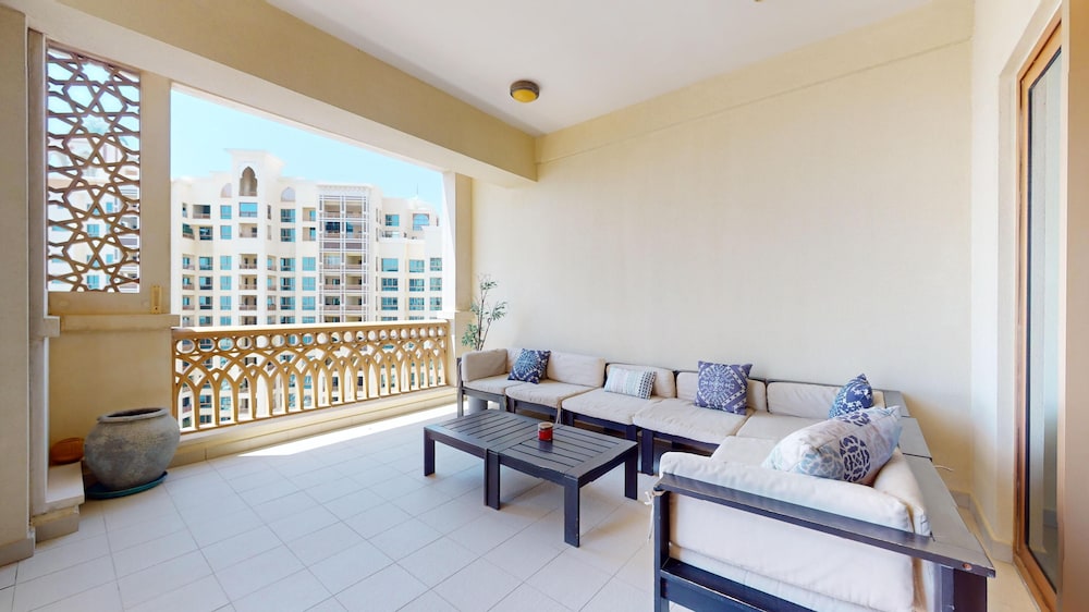 Apartment, 2 Bedrooms, Pool Access photo 3