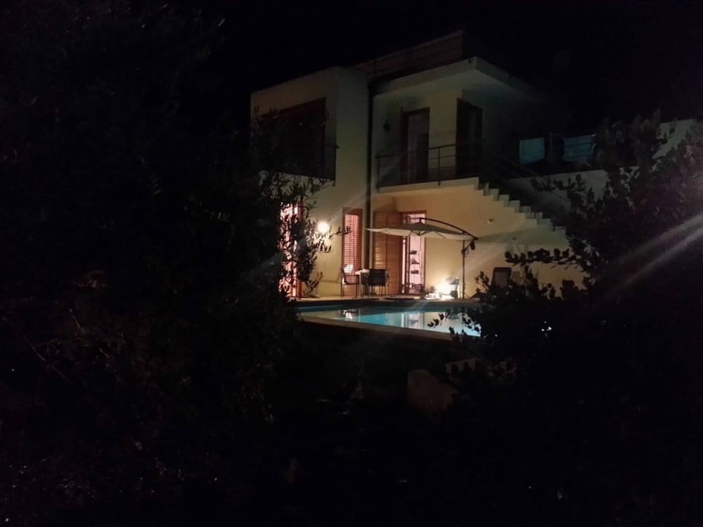 Hele Moderne Villa Med Pool Og Tæt På Havet, Billede 26