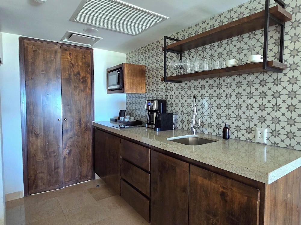 Master One Bedroom Suite