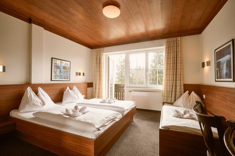 Double Room 3 Adults