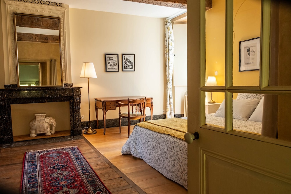 Suite, Ensuite, Mountain View (Room 1 Coco) photo 2