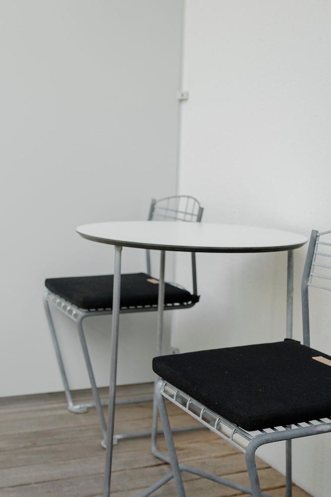 Standard Single Room, Balcony, Park View photo 3