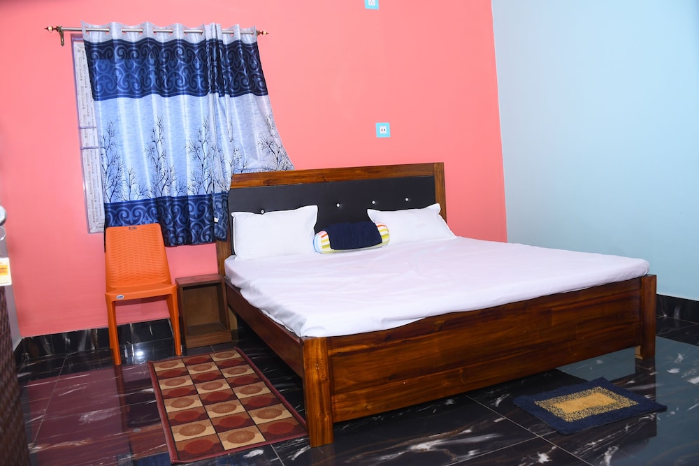 Deluxe Double Room, City View