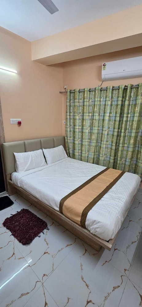 Deluxe Double or Twin Room, 1 King Bed