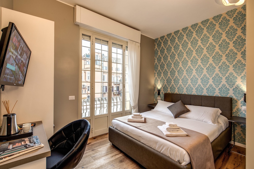 Superior Double Room, 1 King Bed, Non Smoking photo 1