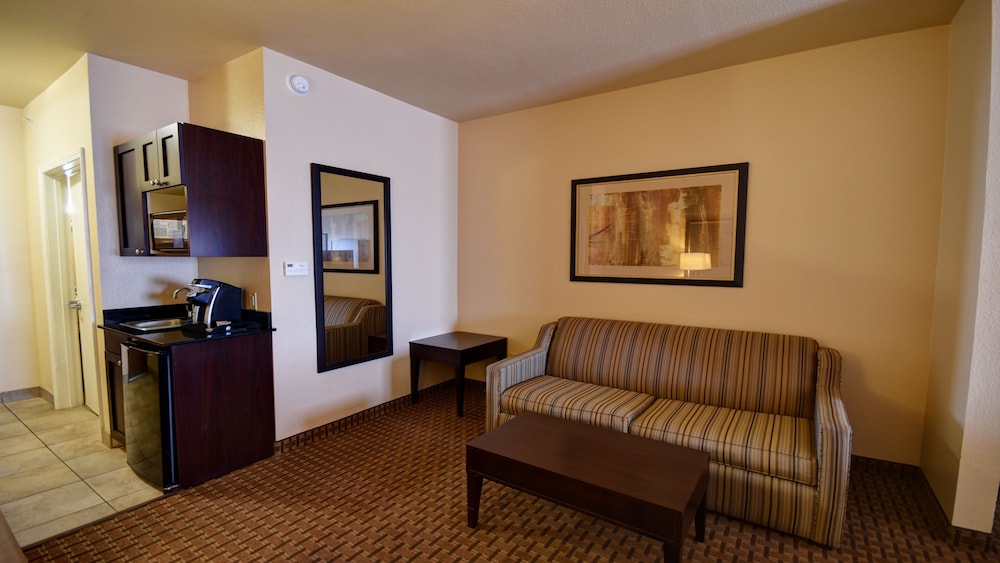 Suite, Multiple Beds photo 2