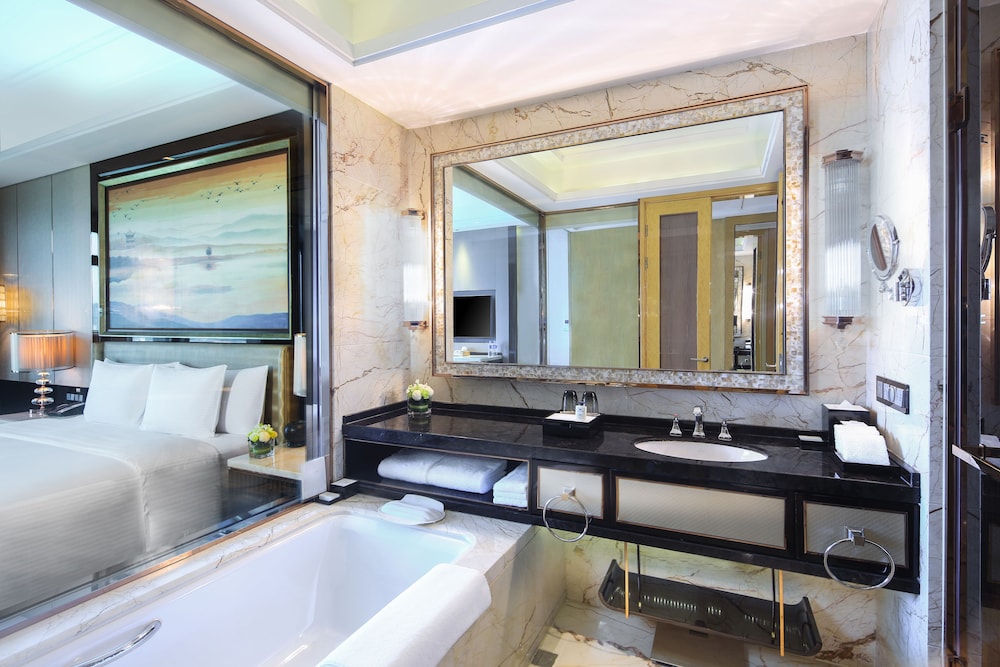 Grand King Room photo 3