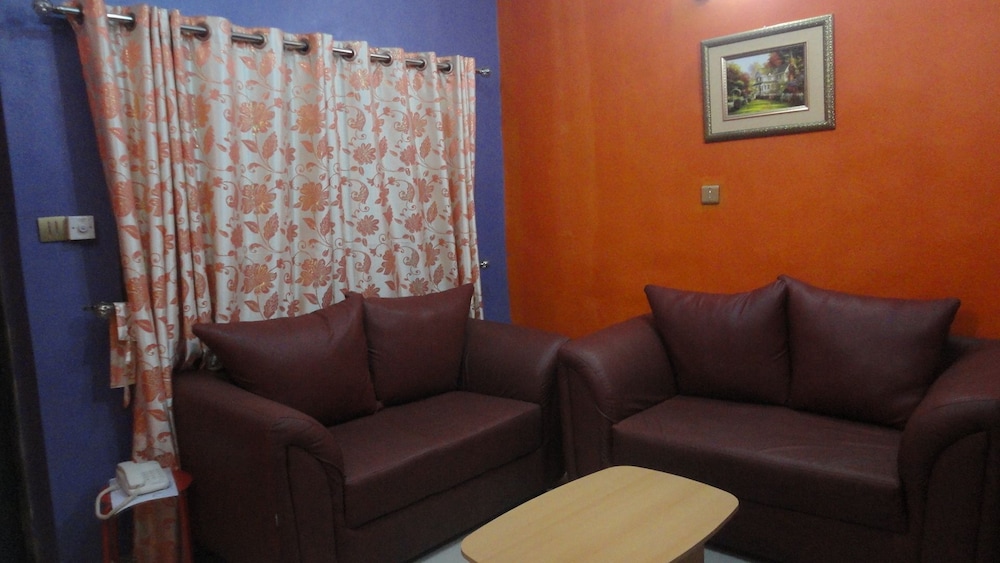 Executive Suite photo 2