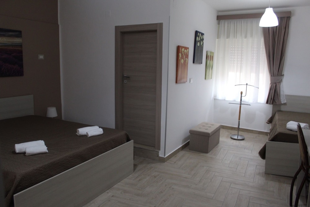 Quadruple Room, Non Smoking photo 2