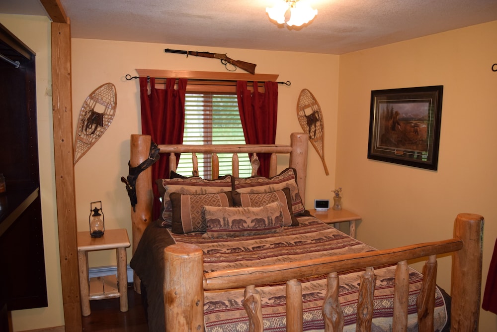 Homestead Cabin