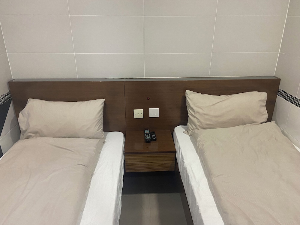 Basic Twin Room