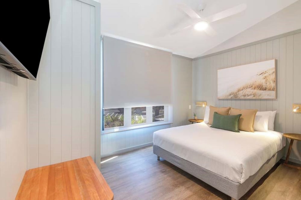 Superior Villa - Sleeps 5 photo 1