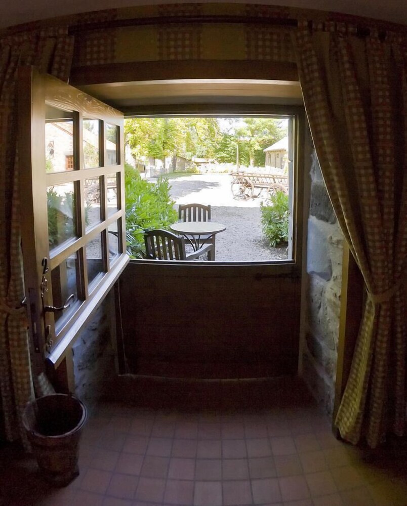Superior Duplex, Courtyard View, Courtyard Area photo 3