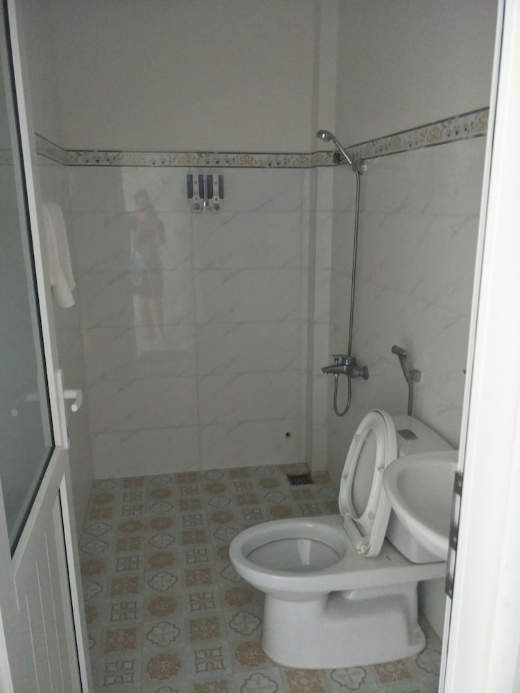 Single Room, 1 Queen Bed photo 2