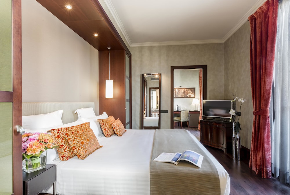 Junior Single Room, Terrace
