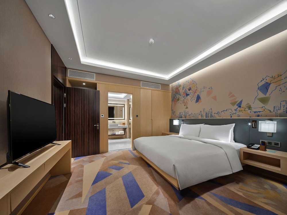 Deluxe Suite photo 2