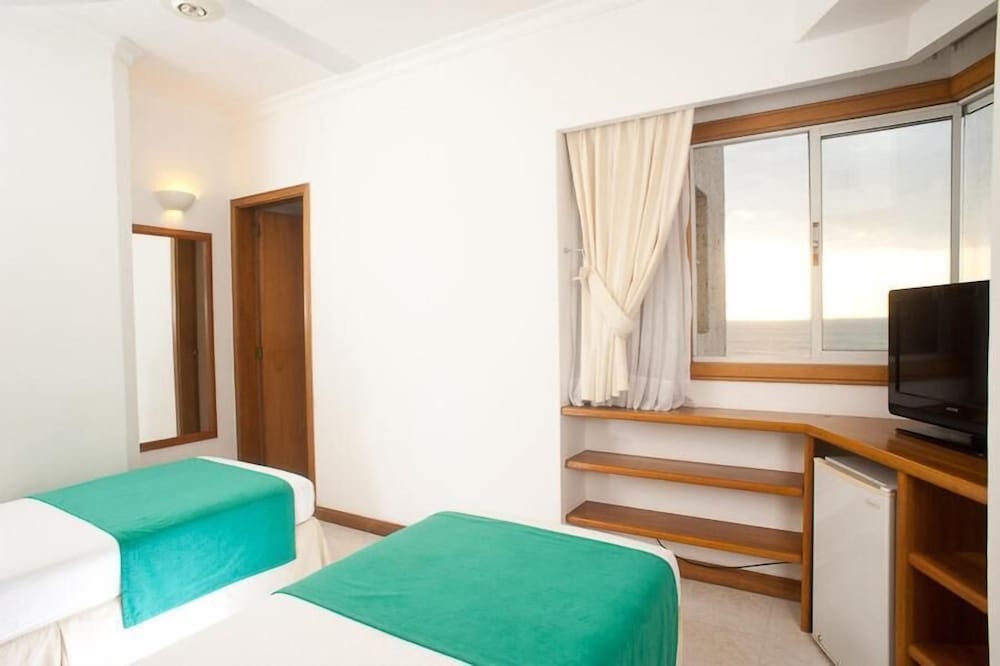 Suite, 2 Bedrooms, Garden View photo 2