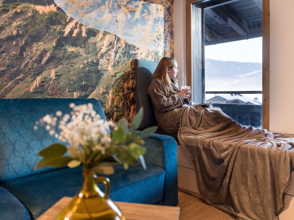 Deluxe Suite, Mountainside photo 2