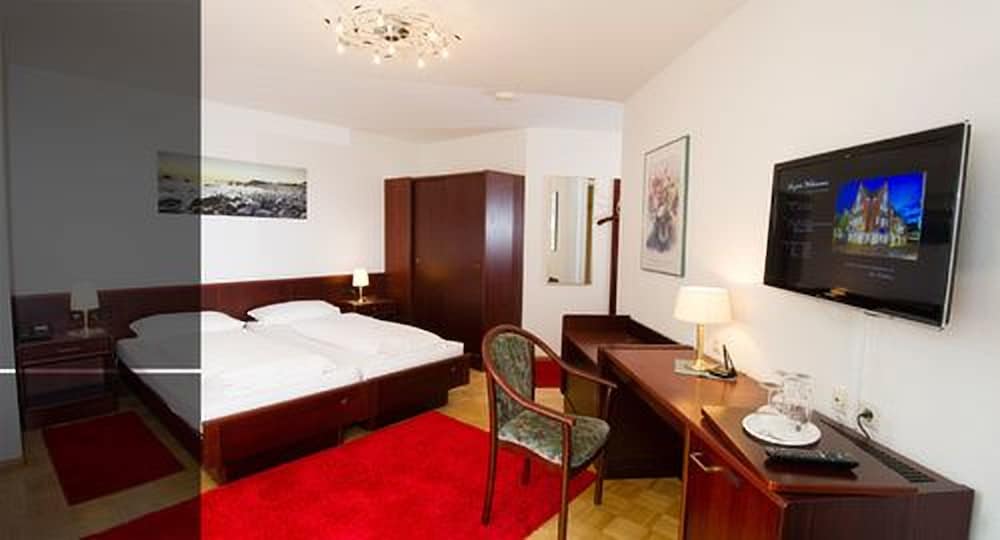 Double Room, 1 Double Bed, Non Smoking photo 2