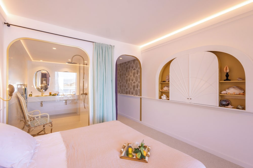 Premium Room - Photo 3