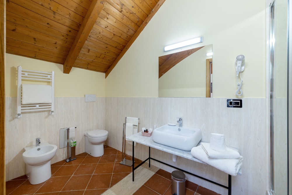 Standard Double Room, 1 Double Bed - Photo 2